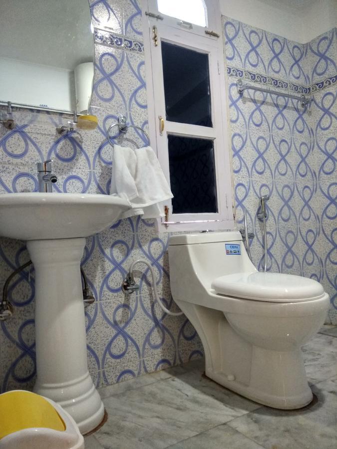 호텔 칼파 데샹 외부 사진